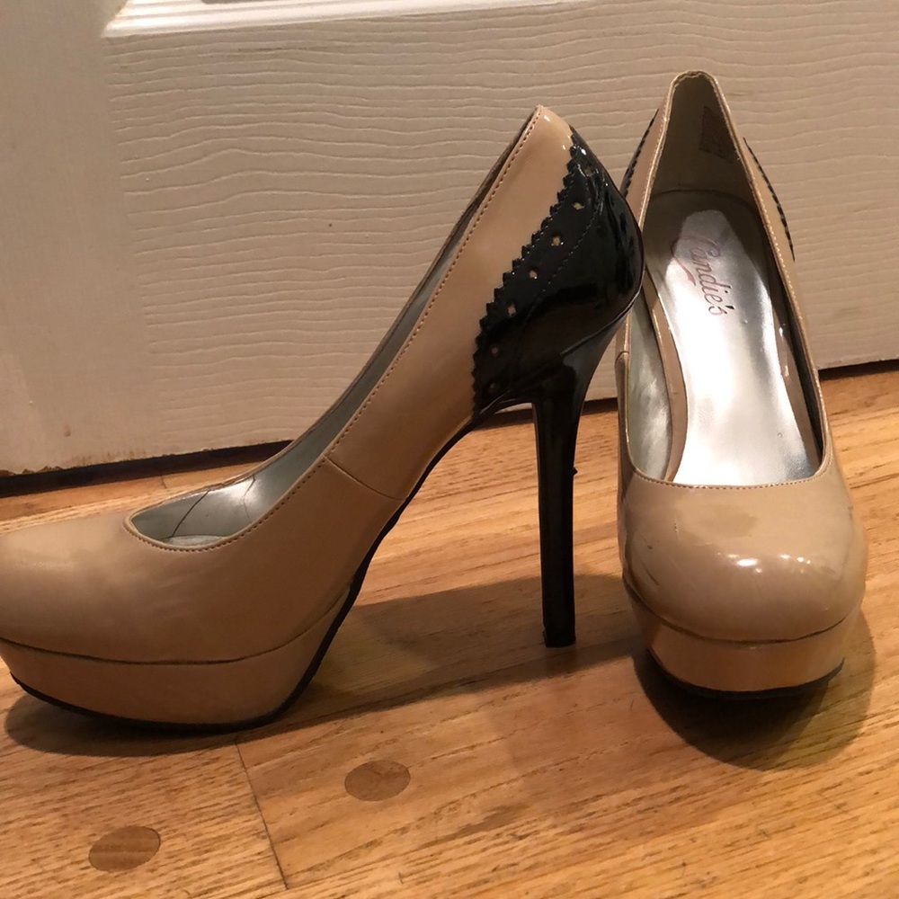 Nude heels with Black heel design